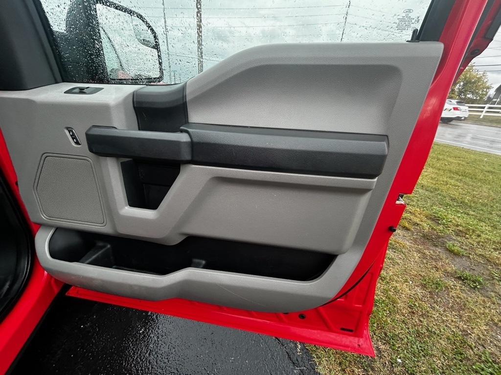 Ford F-150 XL 8-ft. Bed 2WD 2019 Ford F-150 XL 8-ft. Bed 2WD 2019