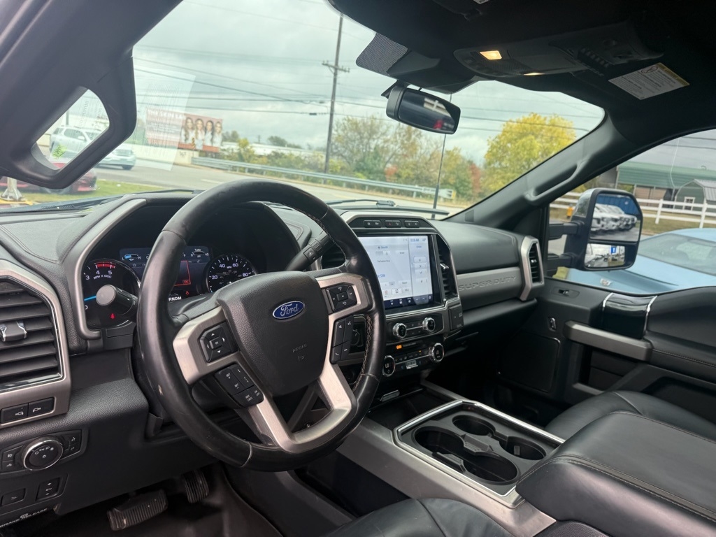 Ford F-350 SD Lariat Crew Cab Long Bed 4WD 2022 Ford F-350 SD Lariat Crew Cab Long Bed 4WD 2022