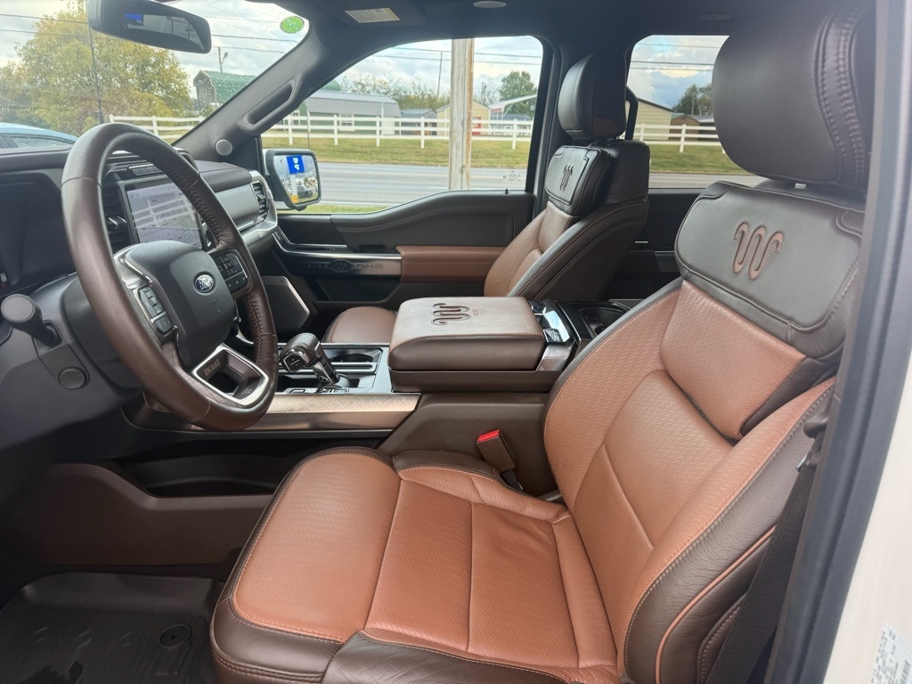 Ford F-150 King Ranch SuperCrew 4WD 2024 Ford F-150 King Ranch SuperCrew 4WD 2024