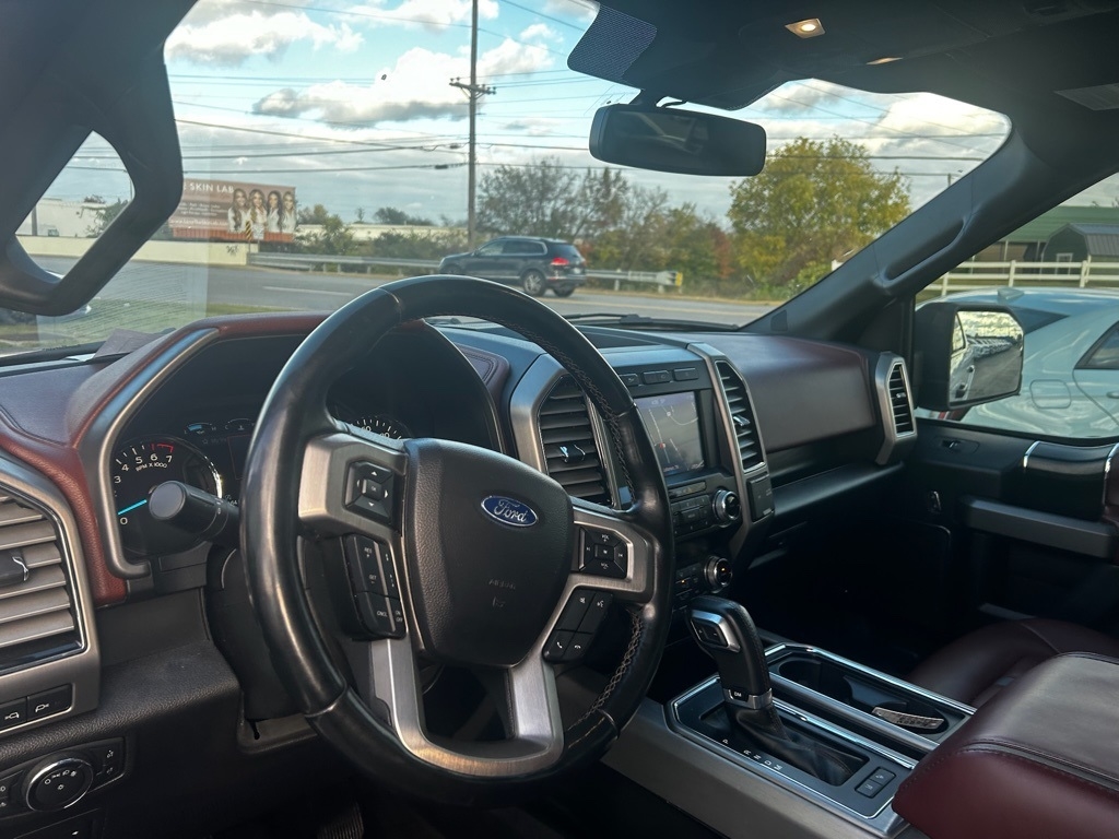 Ford F-150 Platinum SuperCrew 6.5-ft. Bed 4WD 2020 Ford F-150 Platinum SuperCrew 6.5-ft. Bed 4WD 2020