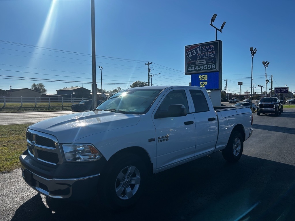 RAM 1500 Tradesman Quad Cab 2WD 2018 RAM 1500 Tradesman Quad Cab 2WD 2018