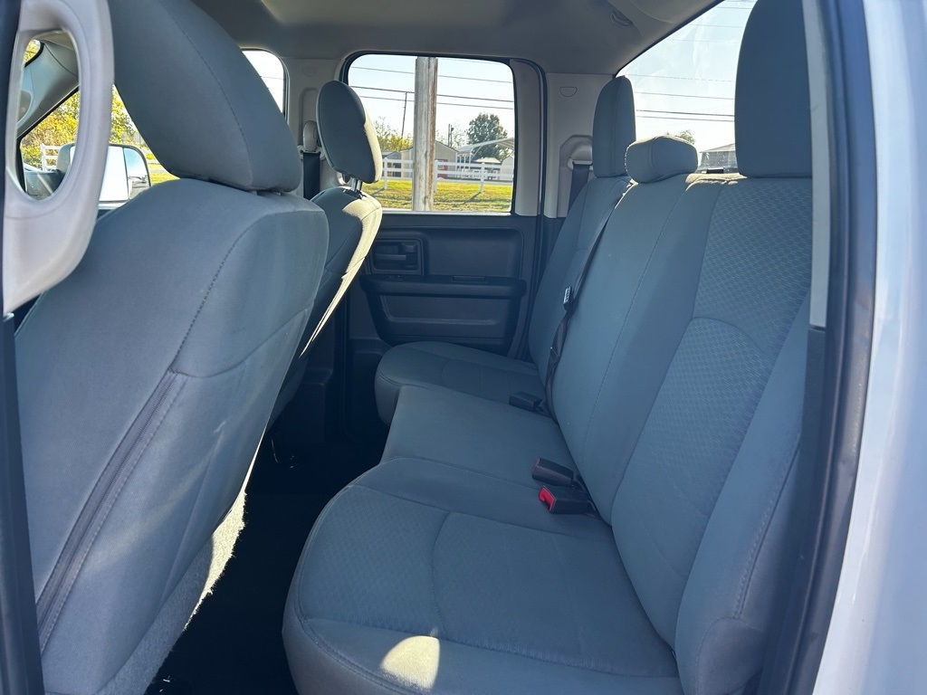 RAM 1500 Tradesman Quad Cab 2WD 2018 RAM 1500 Tradesman Quad Cab 2WD 2018