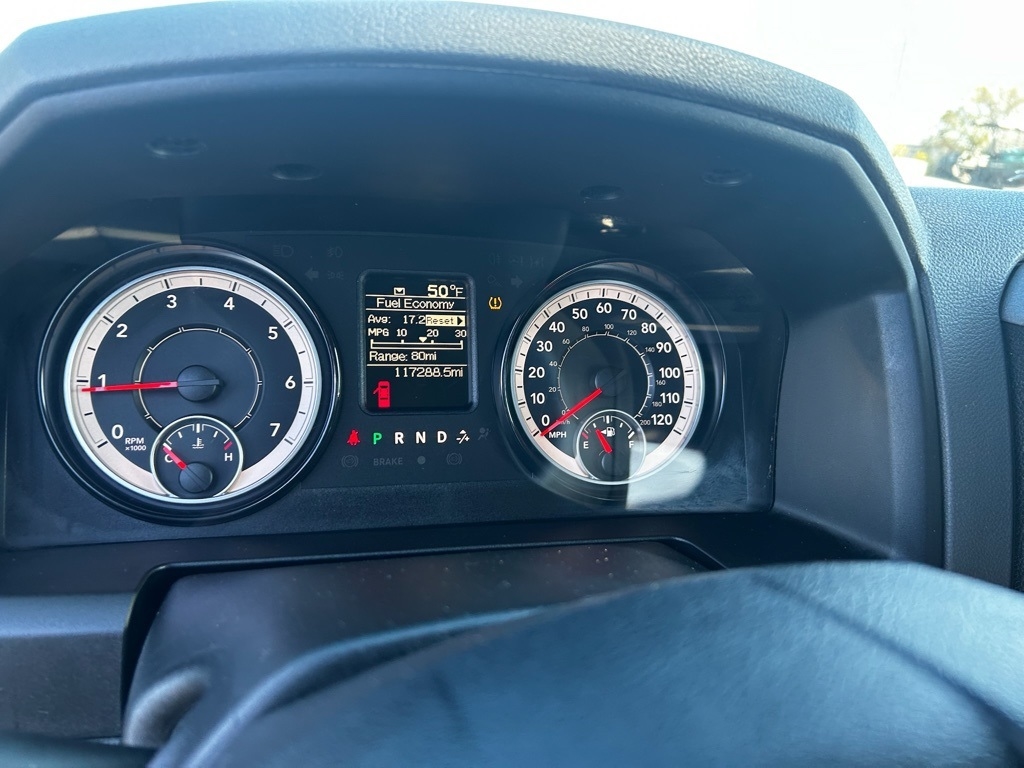 RAM 1500 Tradesman Quad Cab 2WD 2018 RAM 1500 Tradesman Quad Cab 2WD 2018