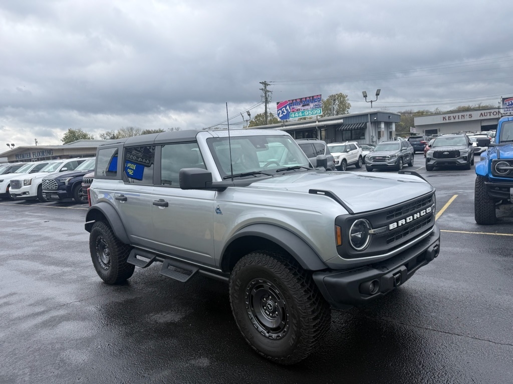 Ford Bronco Black Diamond 4-Door 2024 Ford Bronco Black Diamond 4-Door 2024
