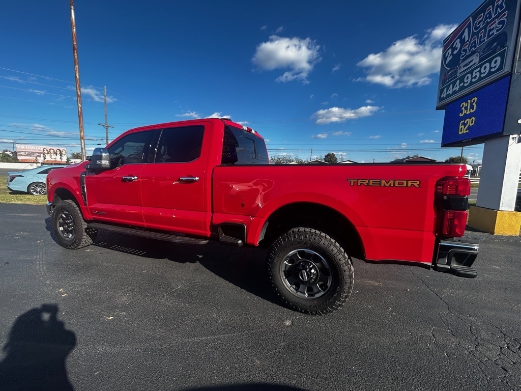 Ford F-250 SD Lariat Crew Cab 4WD 2023 Ford F-250 SD Lariat Crew Cab 4WD 2023