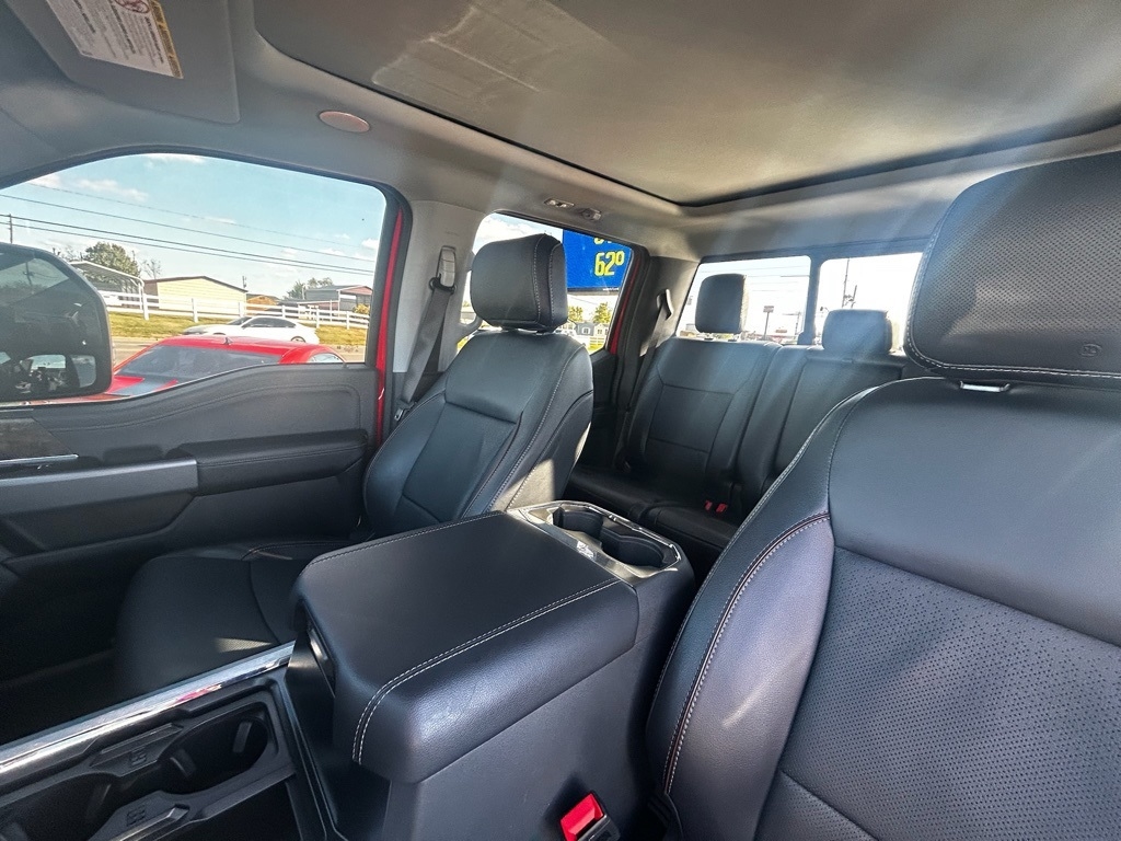 Ford F-250 SD Lariat Crew Cab 4WD 2023 Ford F-250 SD Lariat Crew Cab 4WD 2023