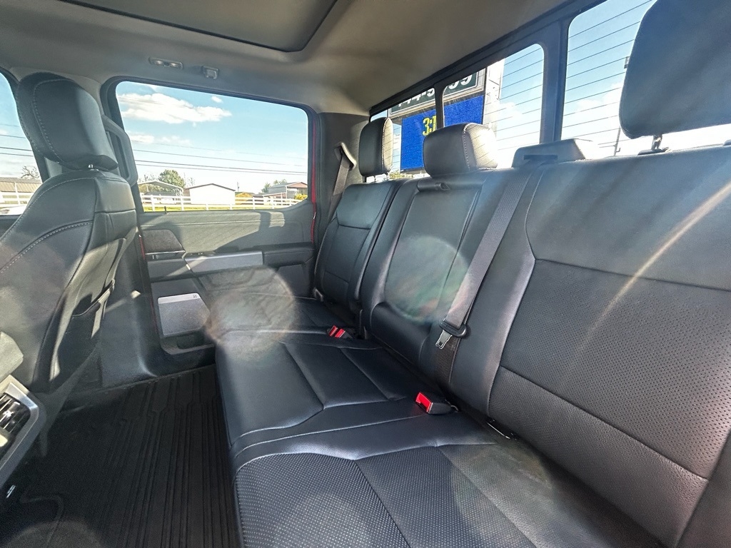 Ford F-250 SD Lariat Crew Cab 4WD 2023 Ford F-250 SD Lariat Crew Cab 4WD 2023