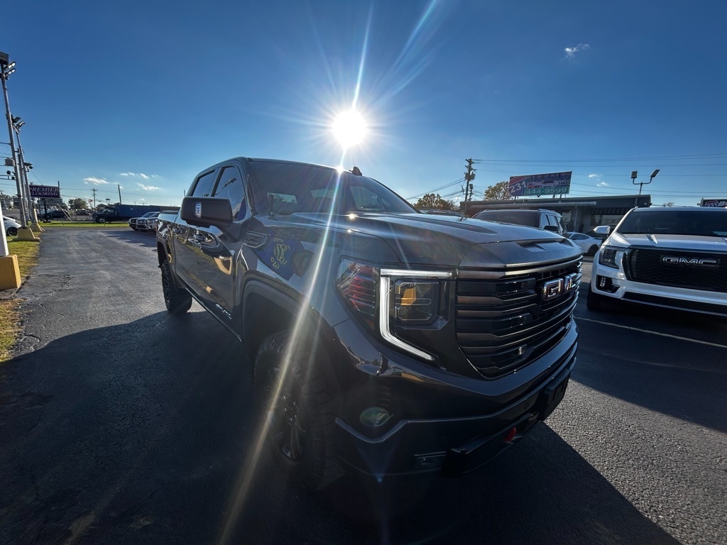 2022 GMC Sierra 1500 AT4X Crew Cab 4WD