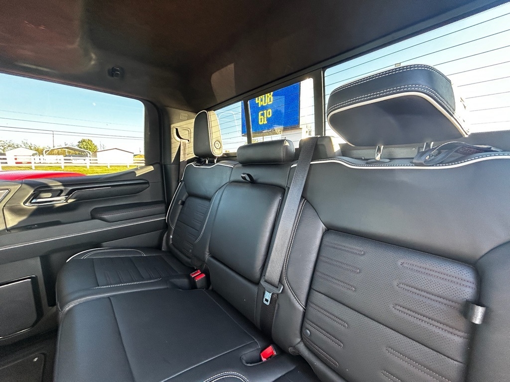 GMC Sierra 1500 AT4X Crew Cab 4WD 2022 GMC Sierra 1500 AT4X Crew Cab 4WD 2022