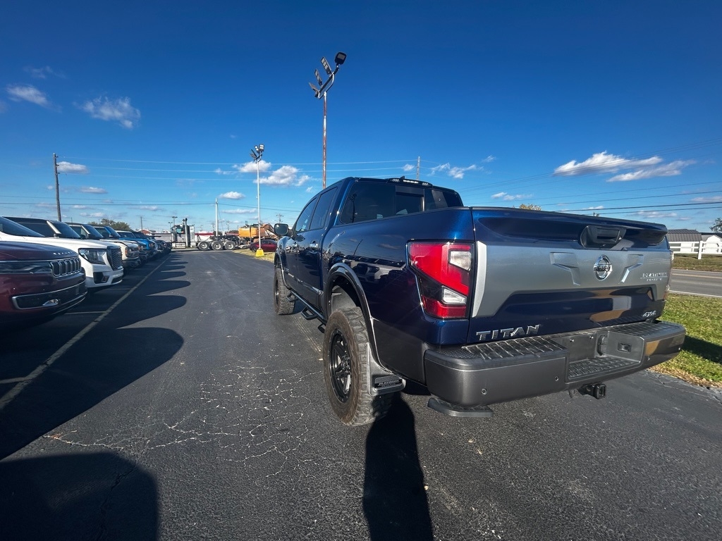 Nissan Titan Platinum Reserve Crew Cab 4WD 2022 Nissan Titan Platinum Reserve Crew Cab 4WD 2022