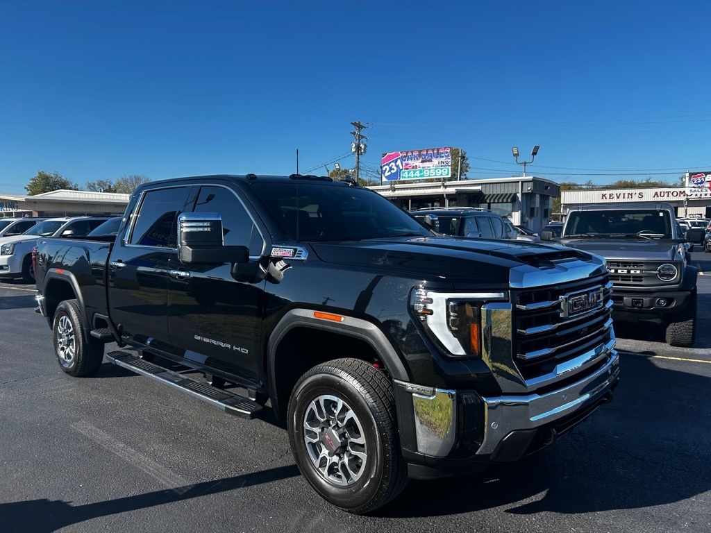 GMC Sierra 2500HD SLT Crew Cab 2WD 2024 GMC Sierra 2500HD SLT Crew Cab 2WD 2024