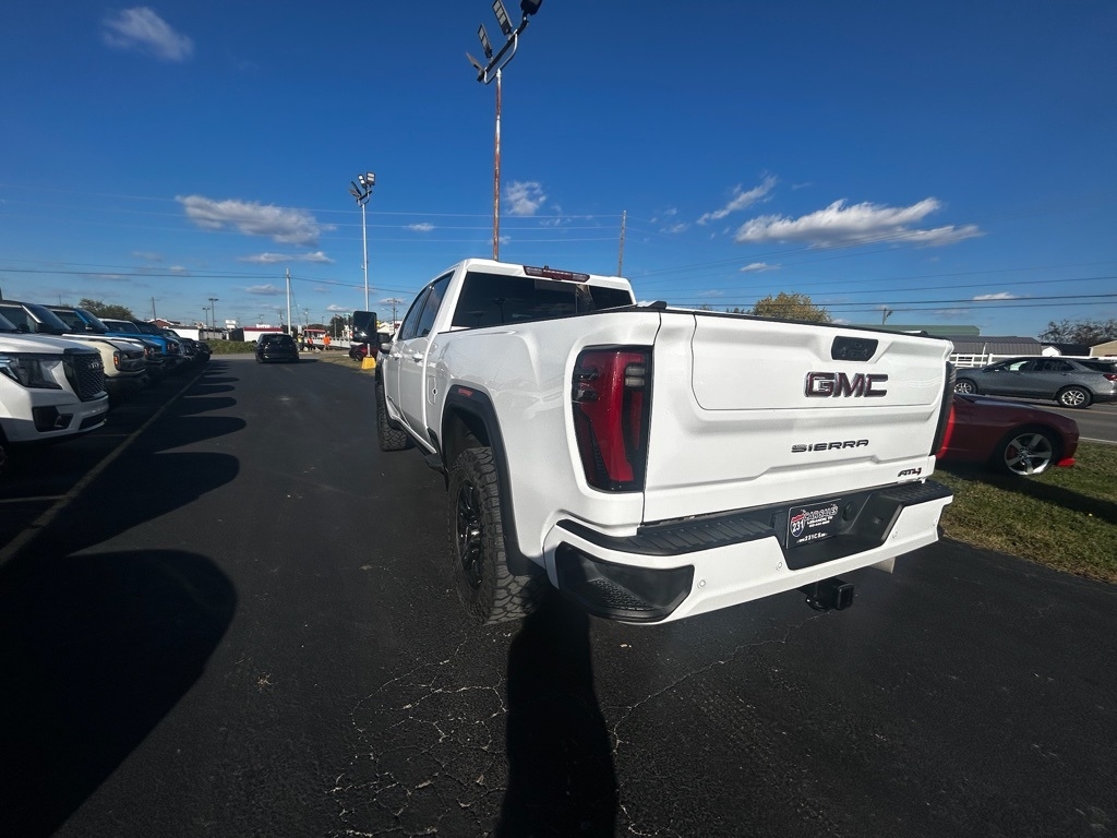 GMC Sierra 2500HD AT4 Crew Cab 4WD 2024 GMC Sierra 2500HD AT4 Crew Cab 4WD 2024