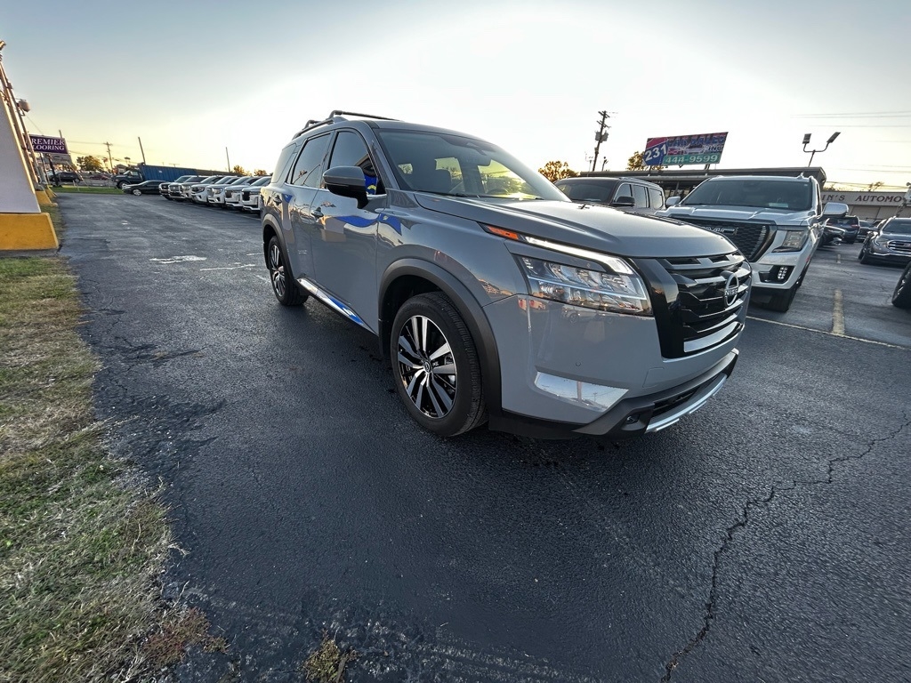 Nissan Pathfinder Platinum 4WD 2024 Nissan Pathfinder Platinum 4WD 2024