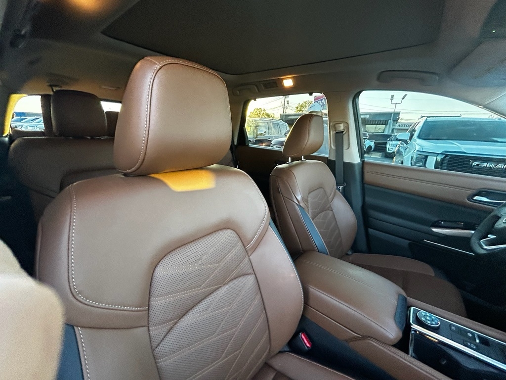 Nissan Pathfinder Platinum 4WD 2024 Nissan Pathfinder Platinum 4WD 2024