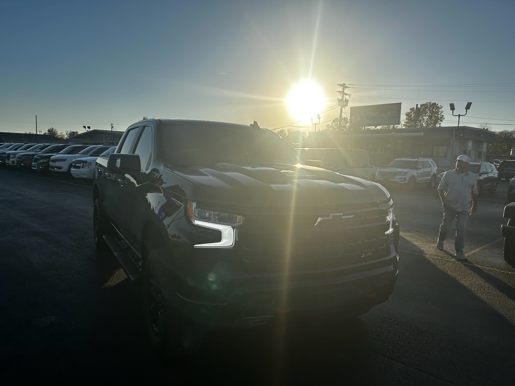 2022 Chevrolet Silverado 1500 Trail Boss LT Crew Cab 4WD