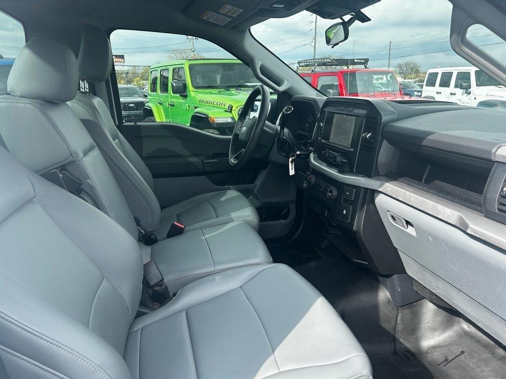 Ford F-150 XL 8-ft. Bed 2WD 2022