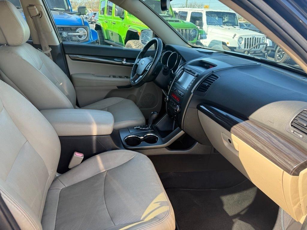 Kia Sorento EX 2WD 2012