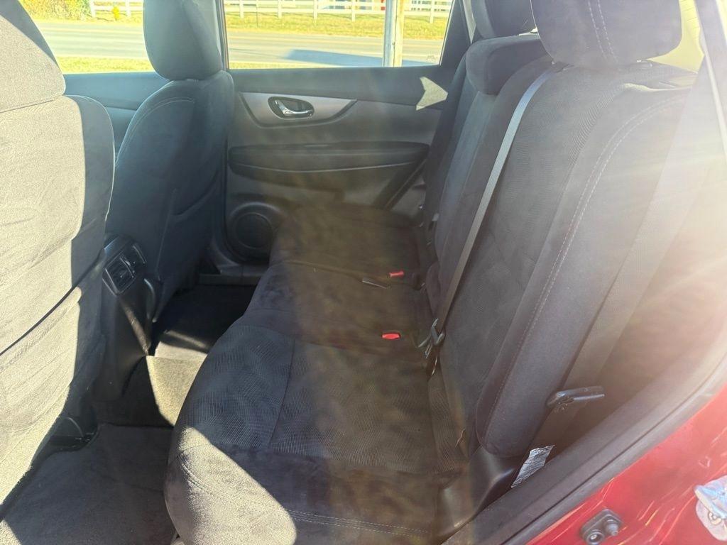 Nissan Rogue SV 2WD 2016