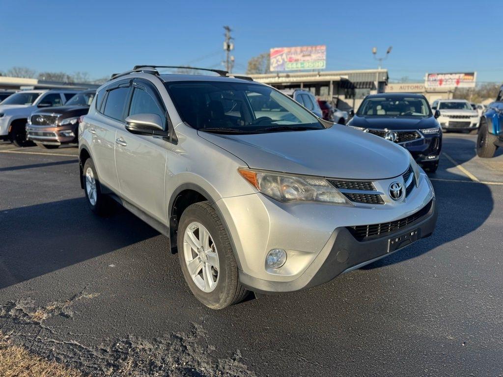 Toyota RAV4 XLE AWD 2013