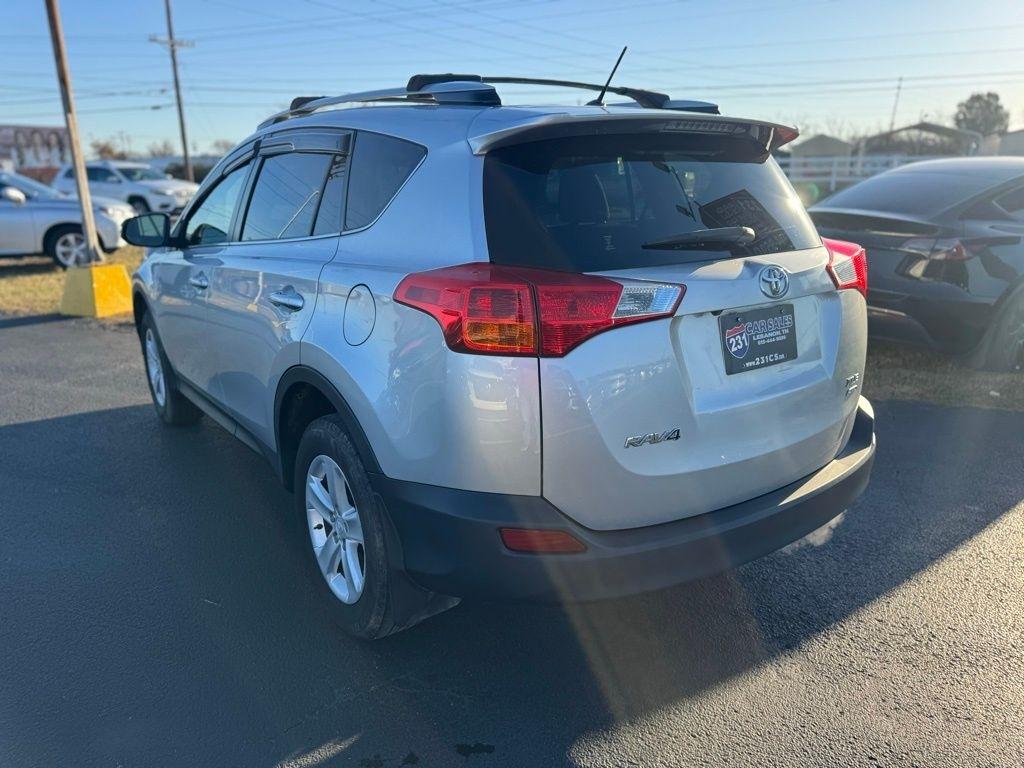 Toyota RAV4 XLE AWD 2013