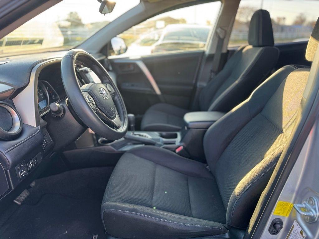 Toyota RAV4 XLE AWD 2013