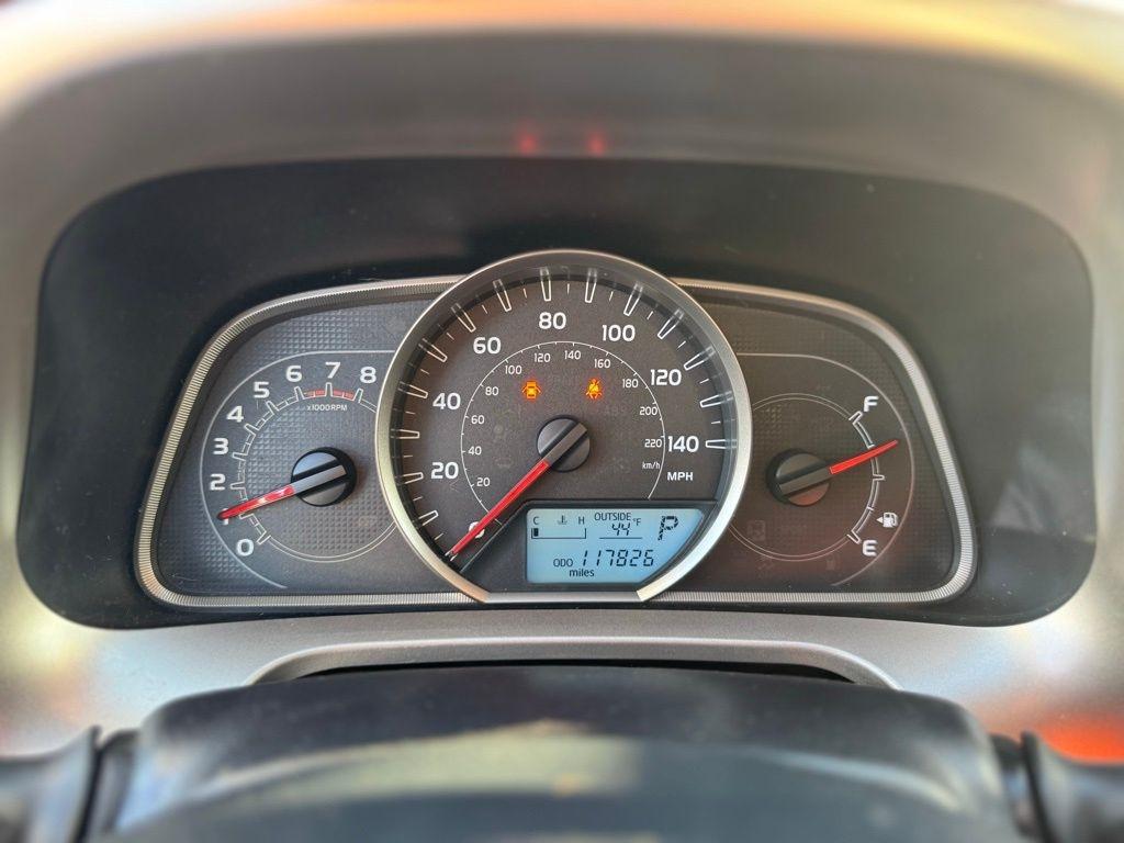 Toyota RAV4 XLE AWD 2013