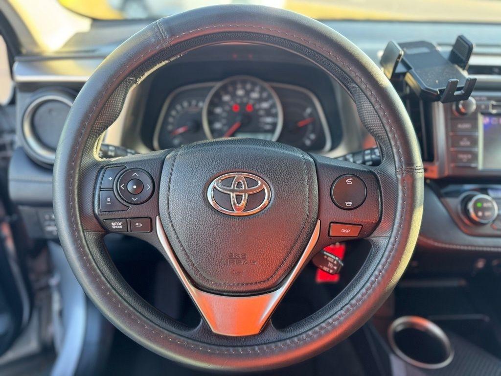 Toyota RAV4 XLE AWD 2013