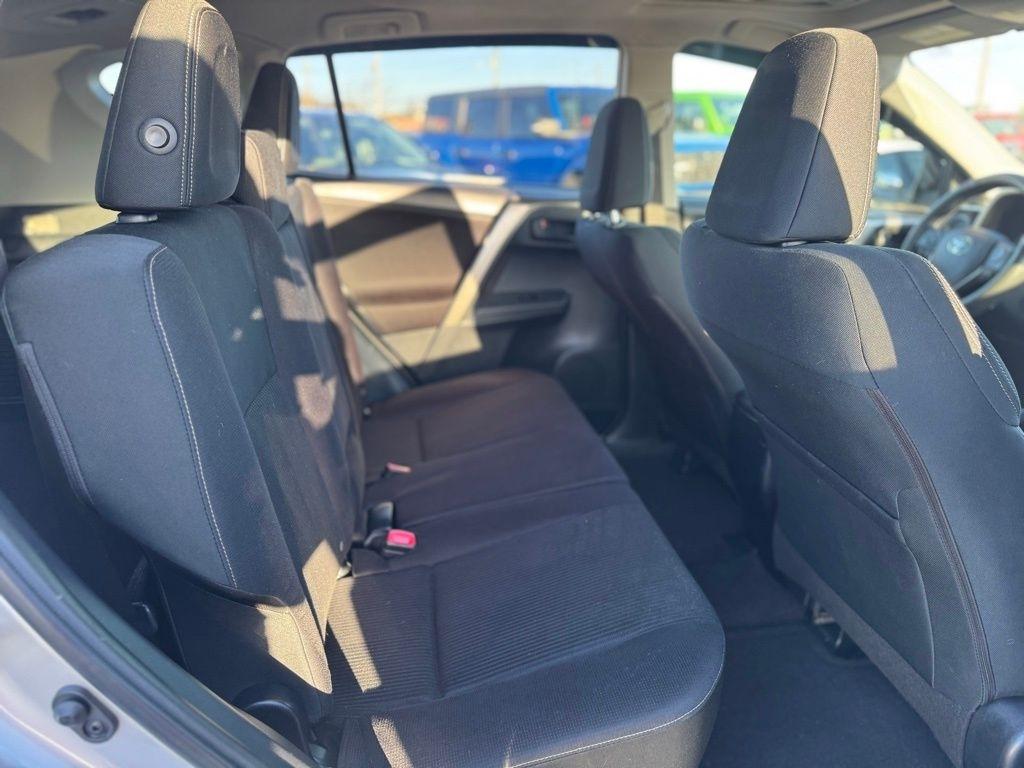 Toyota RAV4 XLE AWD 2013