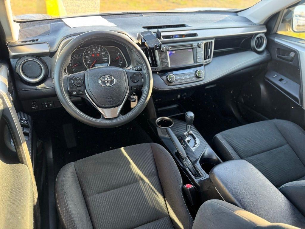 Toyota RAV4 XLE AWD 2013