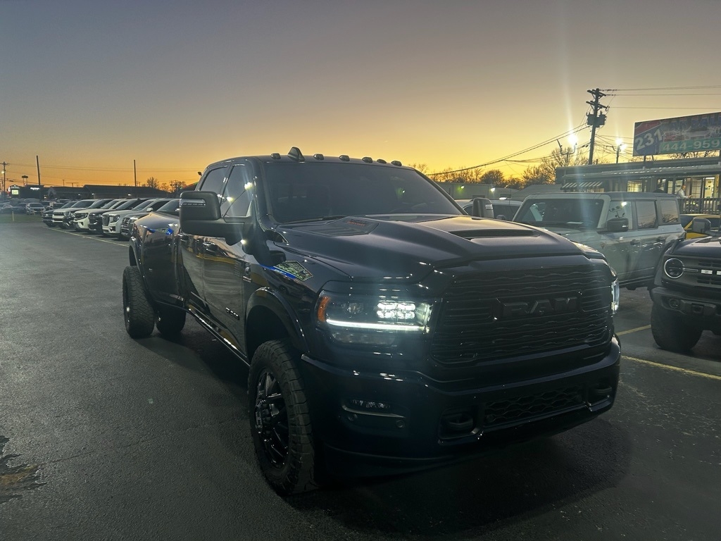 2024 RAM 3500 Limited Crew Cab LWB 4WD DRW