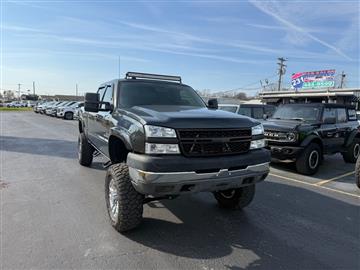 2005 Chevrolet Silverado 2500HD LS Crew Cab 4WD