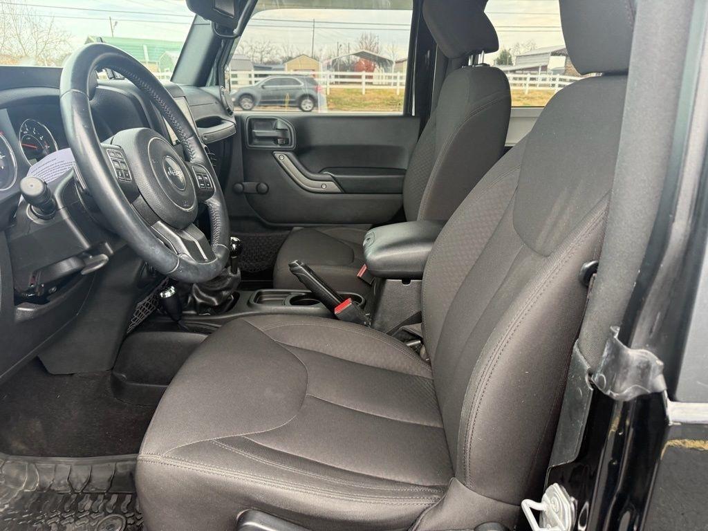 Jeep Wrangler Sport 4WD 2017