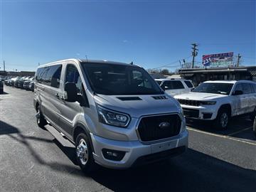 2022 Ford Transit 350 Wagon Low Roof XLT w/Sliding Pass. 148-in. WB