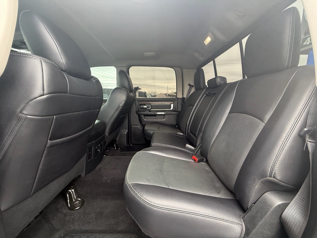 RAM 2500 Laramie Crew Cab SWB 4WD 2017