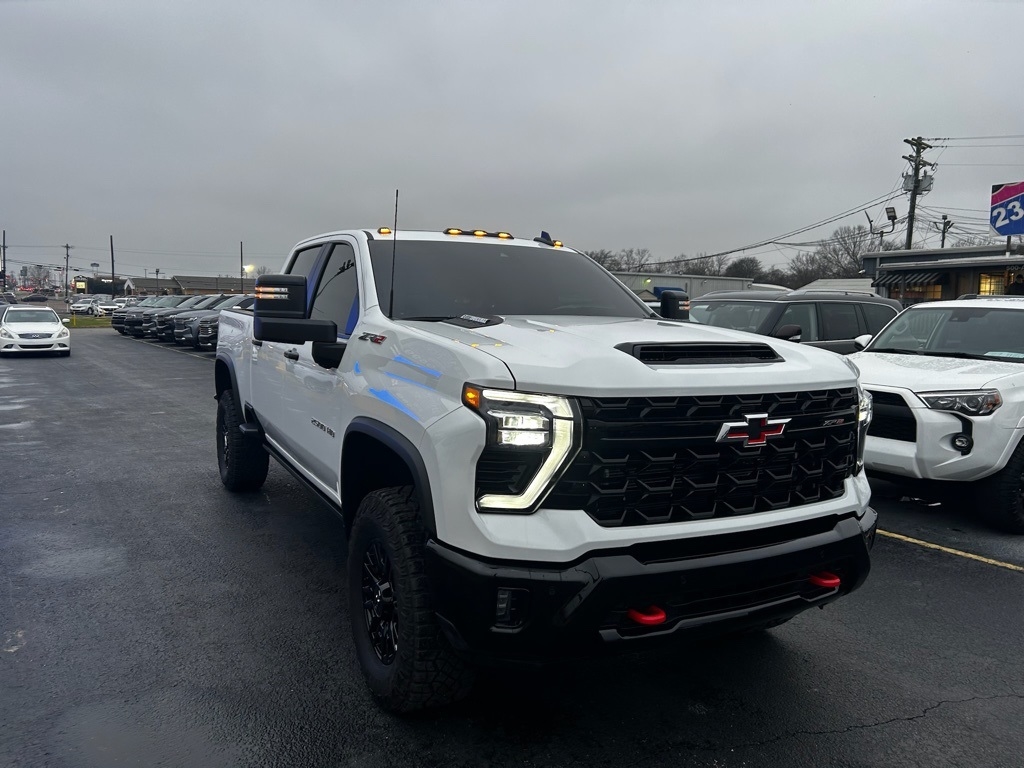2025 Chevrolet Silverado 2500HD ZR2 Crew Cab 4WD