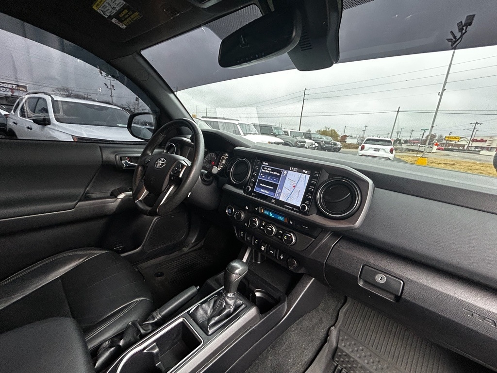 Toyota Tacoma TRD Offroad Dbl Cab 4WD V6 at 2021