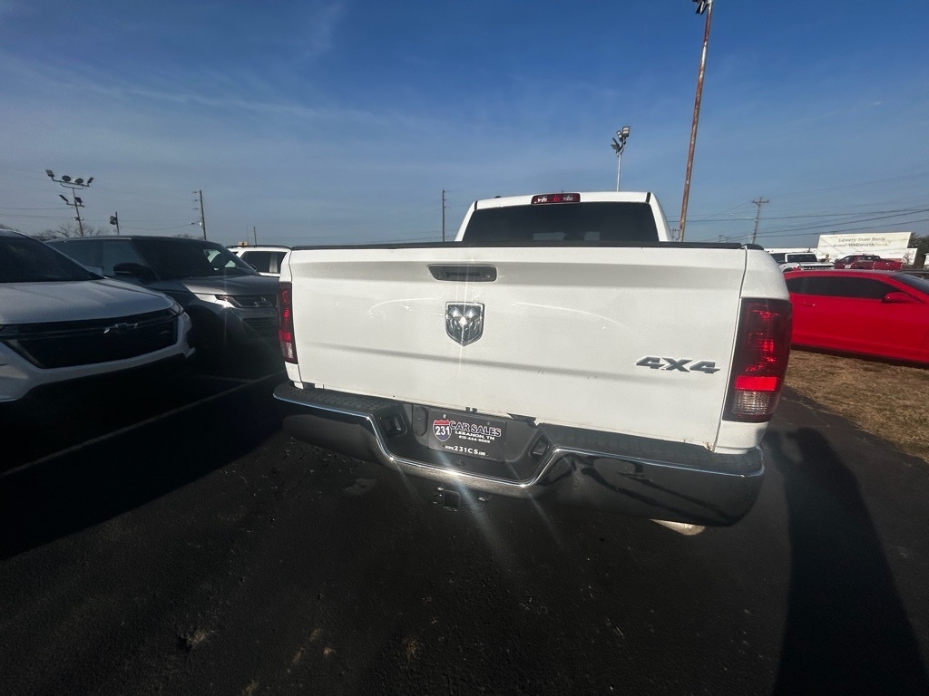 RAM 1500 Tradesman Crew Cab SWB 4WD 2013