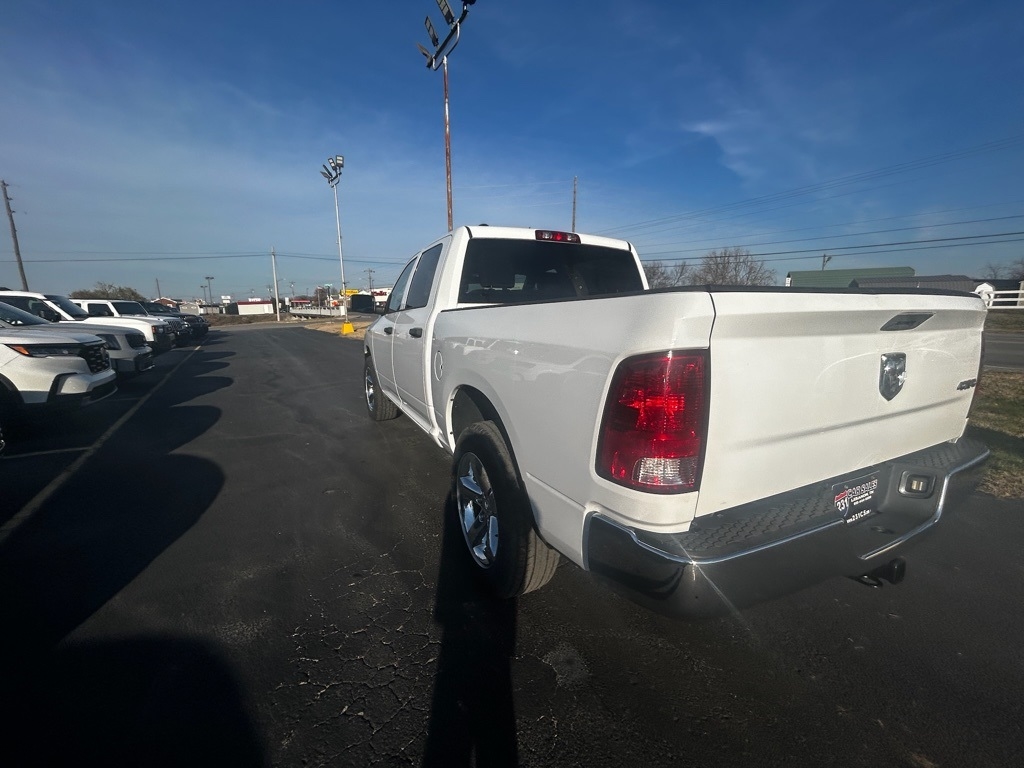 RAM 1500 Tradesman Crew Cab SWB 4WD 2013