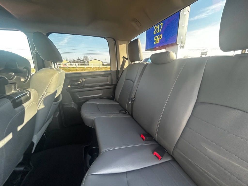 RAM 1500 Tradesman Crew Cab SWB 4WD 2013