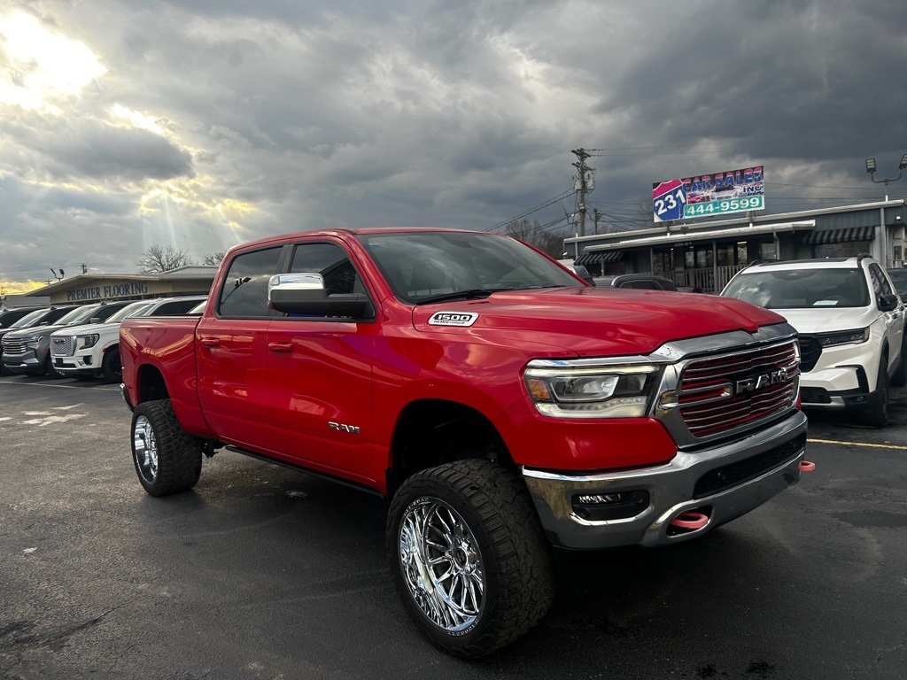 RAM 1500 Laramie Crew Cab 4WD 2023