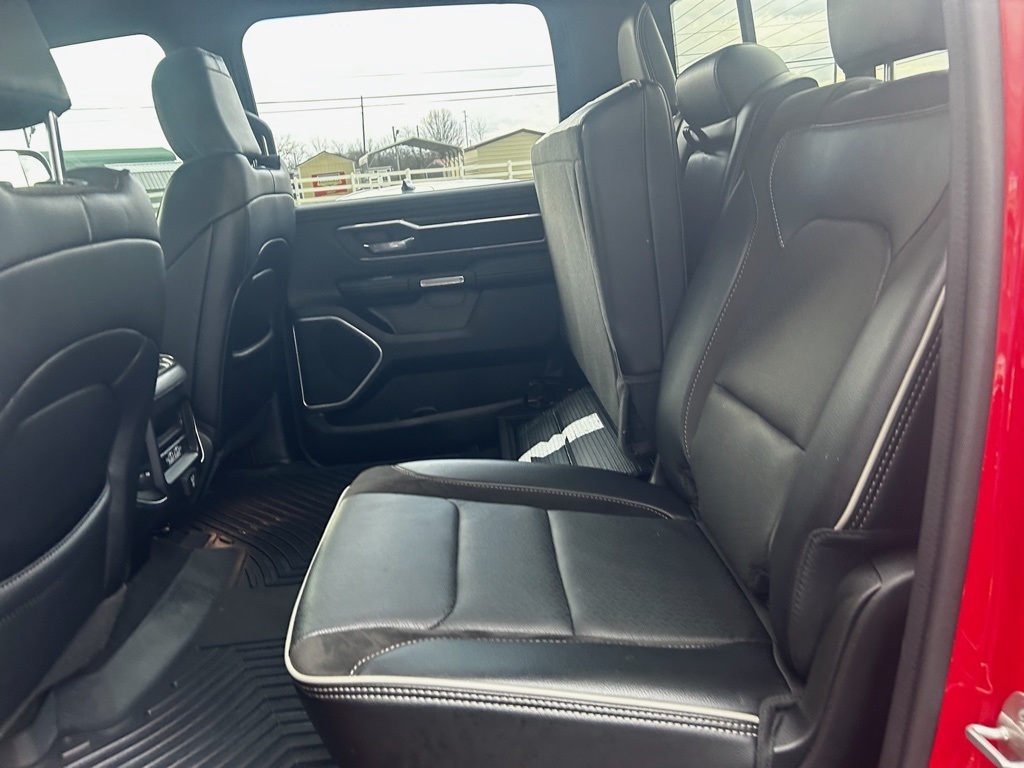 RAM 1500 Laramie Crew Cab 4WD 2023