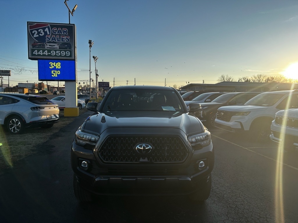 Toyota Tacoma Limited Double Cab V6 6AT 4WD 2021