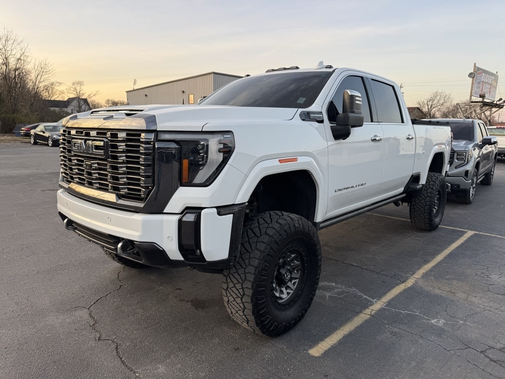 2024 GMC Sierra 2500HD Denali Ultimate Crew Cab 4WD