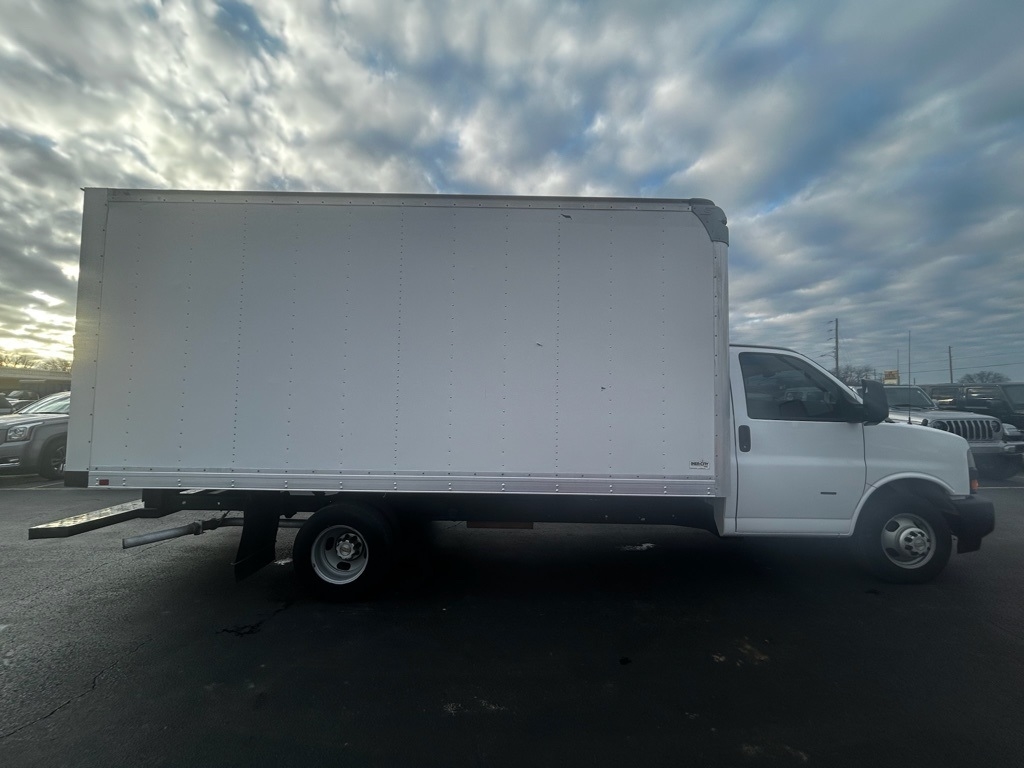 Chevrolet Express G3500 177" 2019