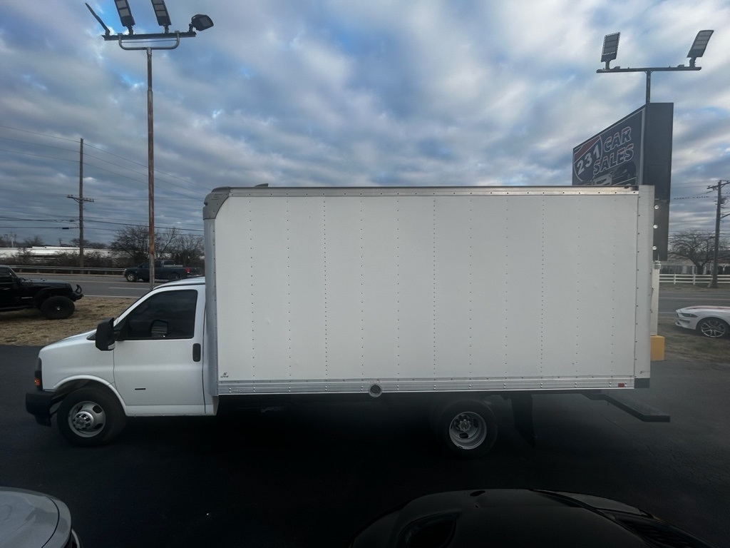 Chevrolet Express G3500 177" 2019