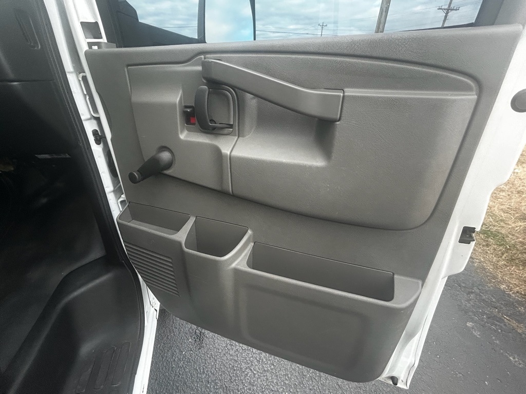 Chevrolet Express G3500 177" 2019
