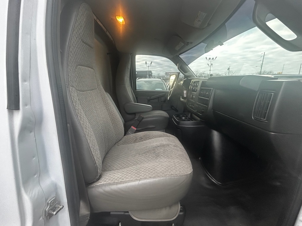 Chevrolet Express G3500 177" 2019