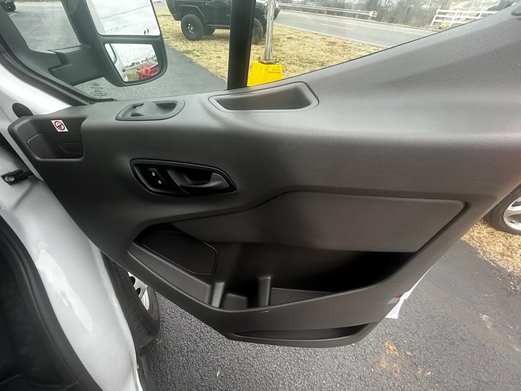 Ford Transit T-350 HD DRW 2020