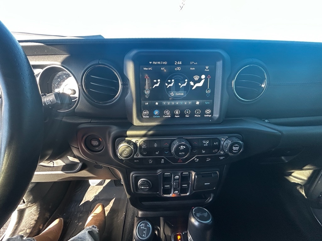 Jeep Wrangler Unlimited Sahara 2020