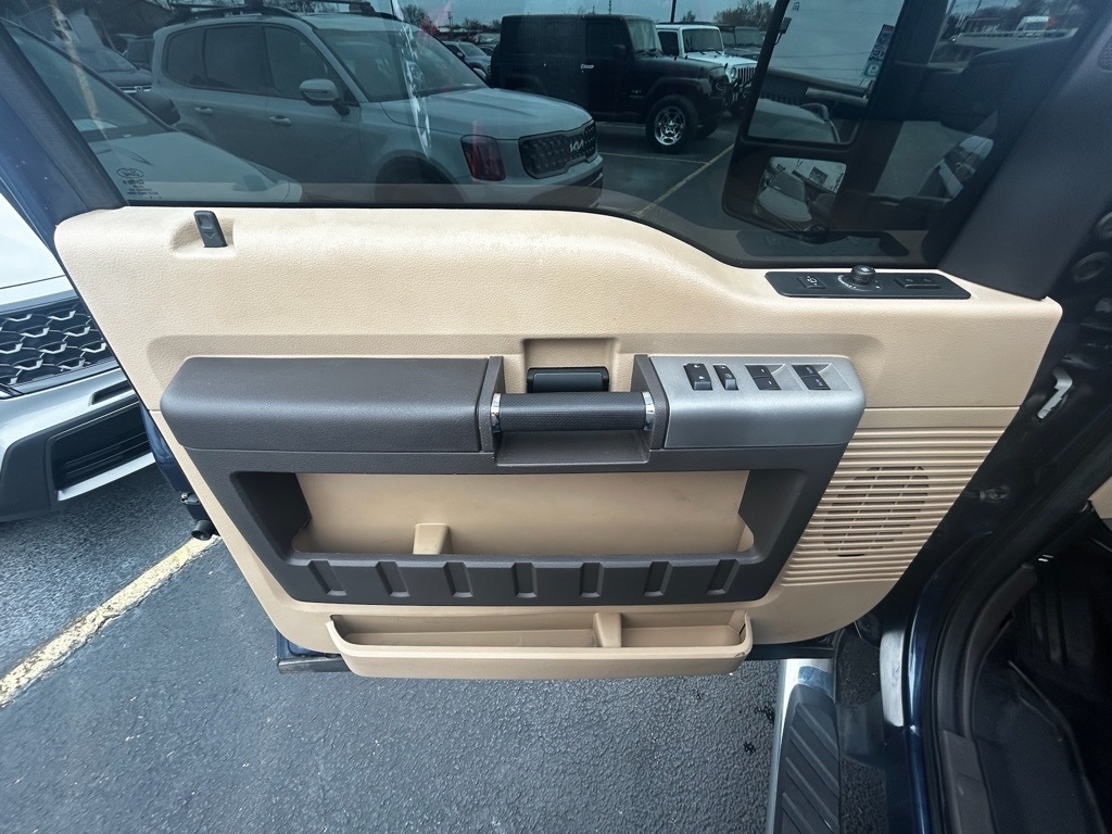 Ford F-250 SD Lariat Crew Cab 4WD 2014